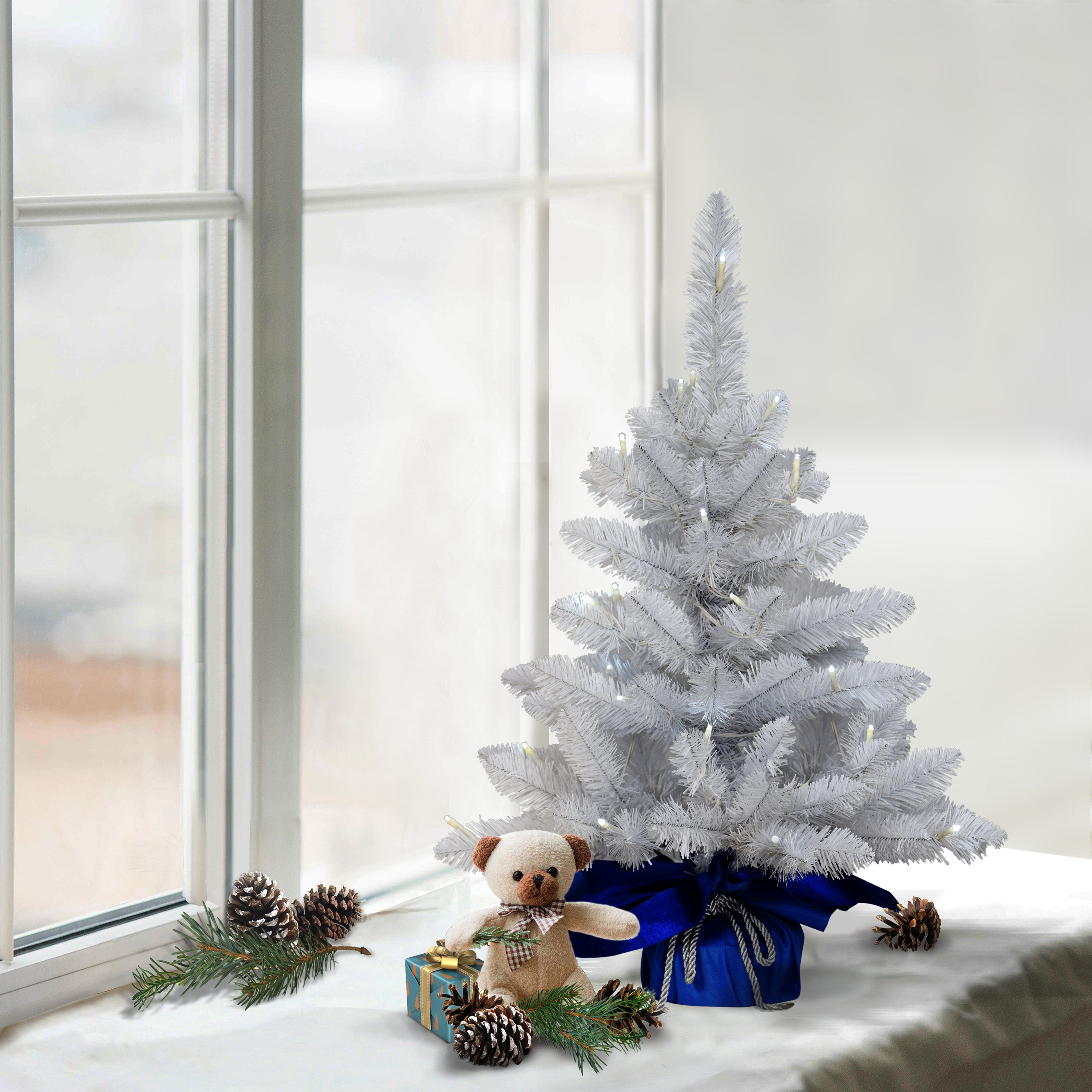 2ft Pre-Lit Table Top Christmas Tree